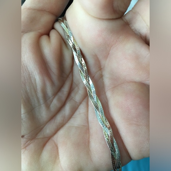 90’s 925 fmc tricolor 6.5in (approx) braided bracelet. Rose/white/yellow gold. - Picture 14 of 15